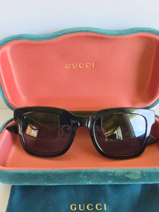 Gucci Men’s Black Square Sunglasses with Dark Lenses - Picture 1 of 9